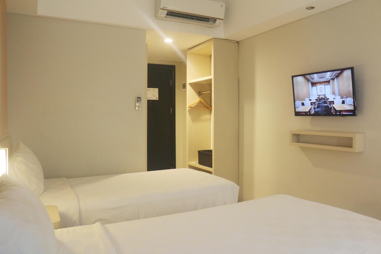 Cordela Hotel Cirebon Exteriér fotografie